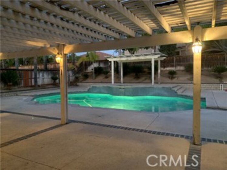 26078 Manzanita Street Photo