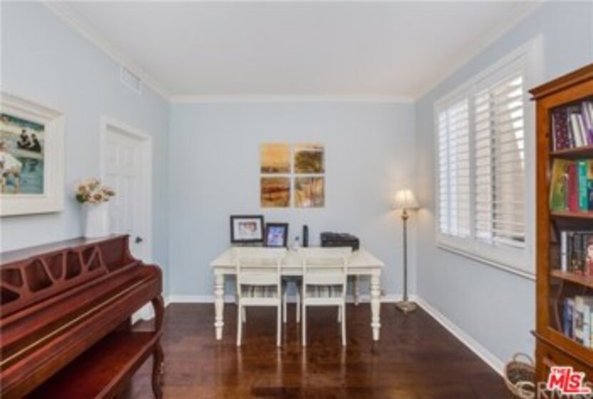 26005 Schafer Drive Photo